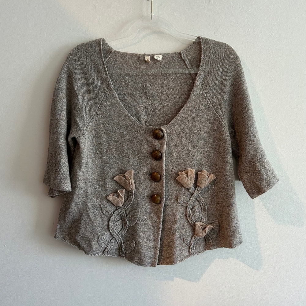 Moth Anthropologie Cardigan Brown M Brekka Floral Appliqué Wool Blend Scoop Neck